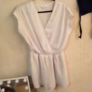 Gilli vneck one-piece short